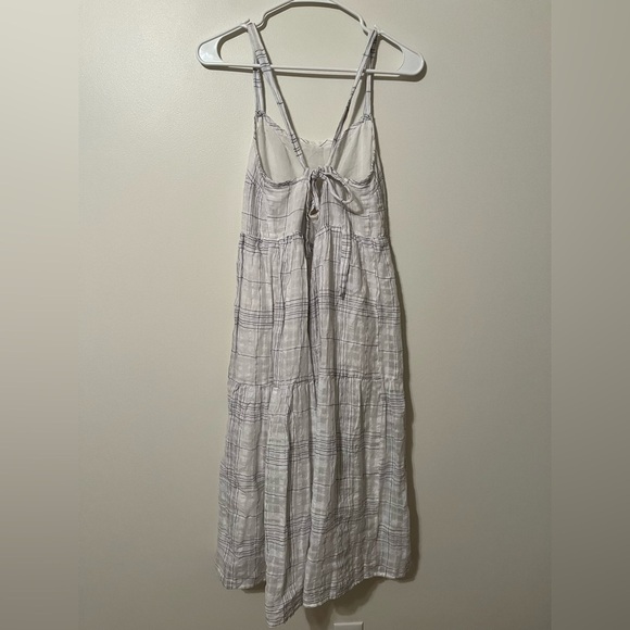 Cloth & Stone Linen - Picture 5 of 13